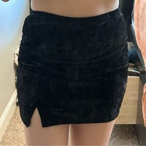 Chic Black Velvet Mini Skirt